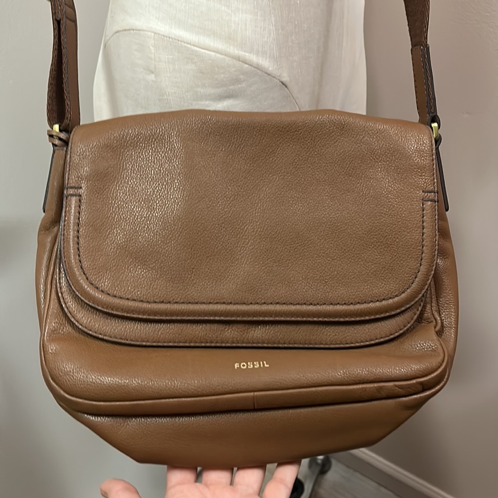 Fossil Peyton Pebble leather Double Flap crossbody bag in Cognac color